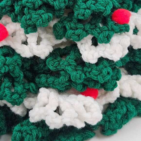 Vintage Crochet Christmas Tree Gree White Yarn Hand Crafted Tree Topper Decor - Picture 6 of 10